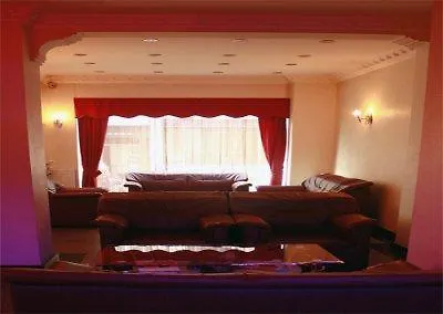 Kanada Hotel 3*