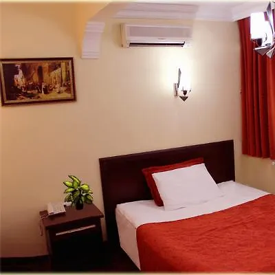 Kanada Hotel 3*